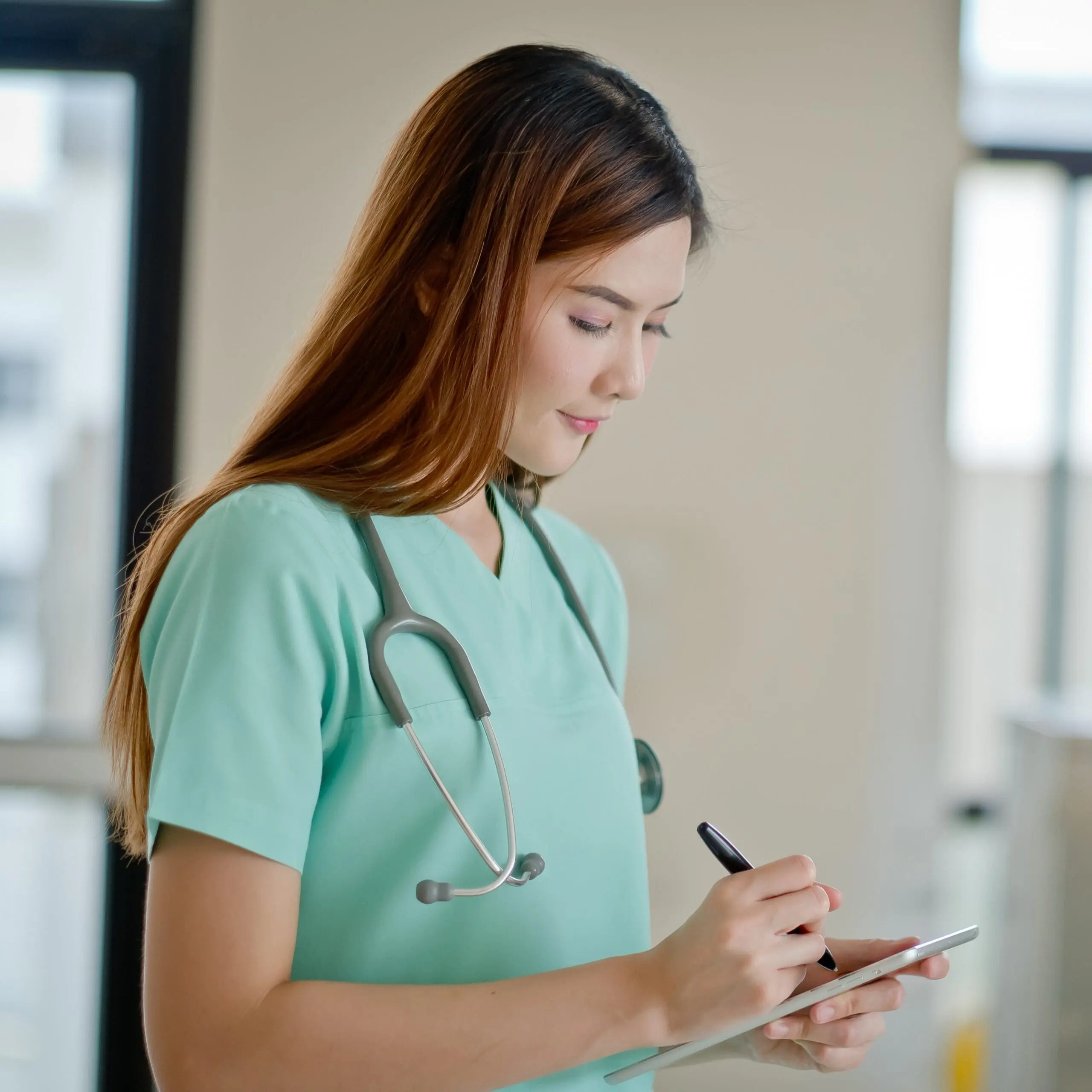 bigstock-Young-Doctor-Woman-Smile-Face--140881286